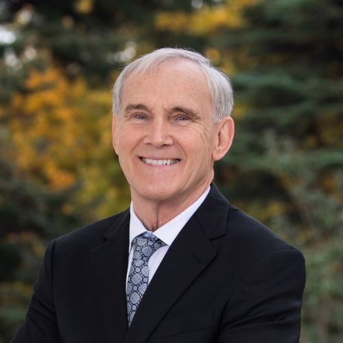Headshot of Steve Bennett